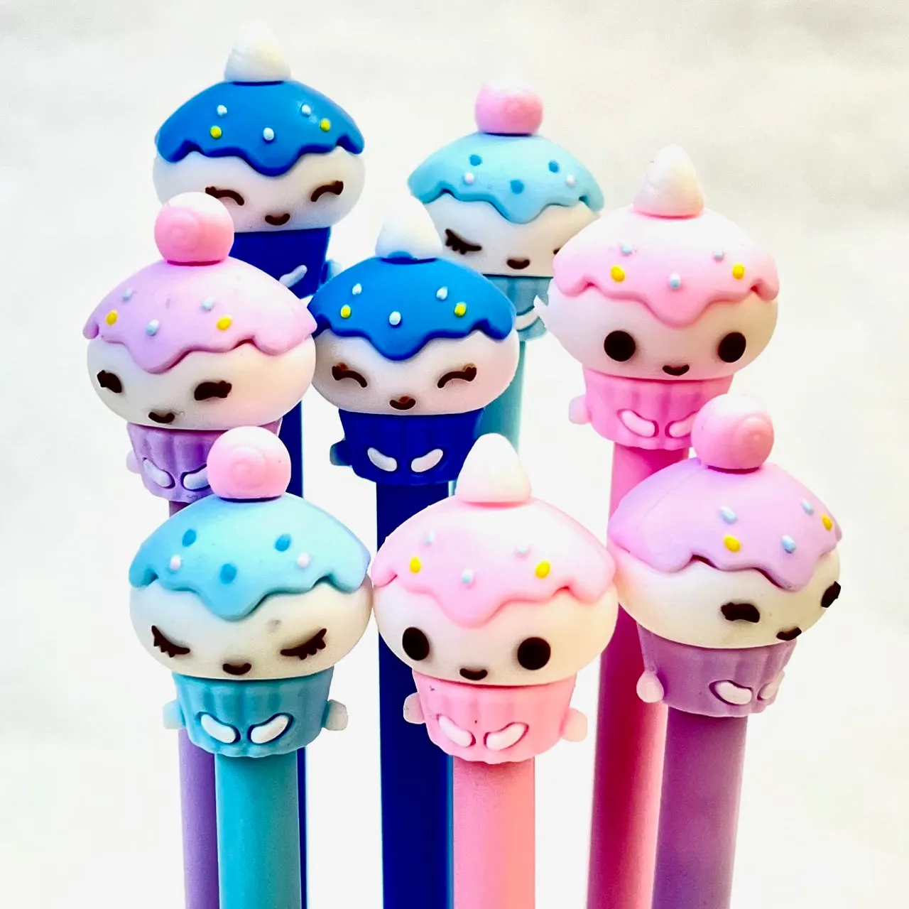 22473 CUPCAKE GEL PEN-32