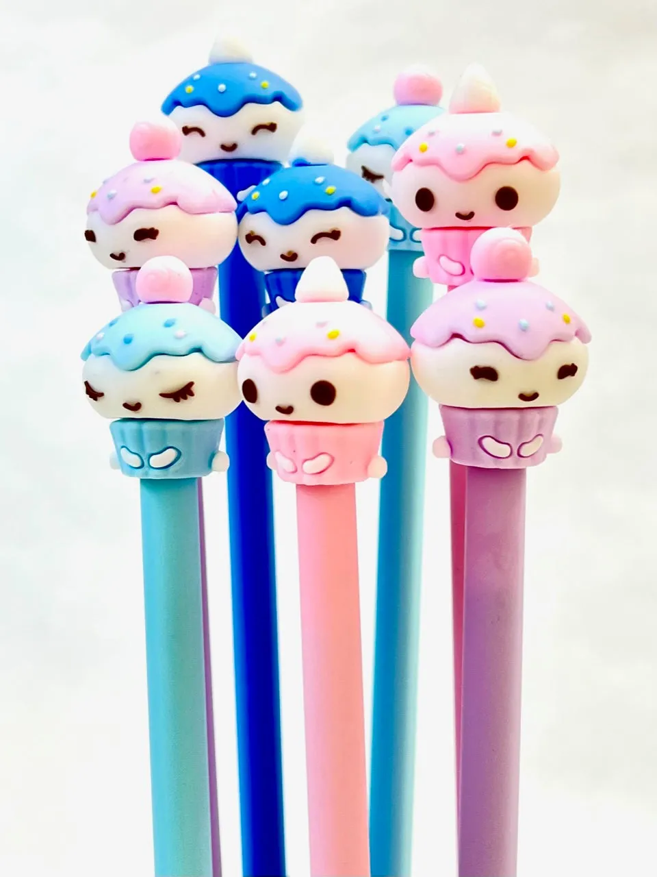 22473 CUPCAKE GEL PEN-32