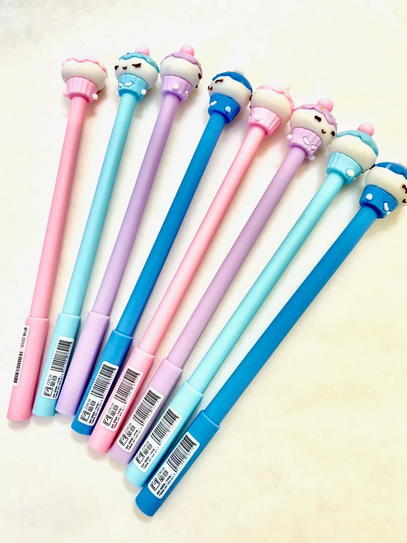 22473 CUPCAKE GEL PEN-32