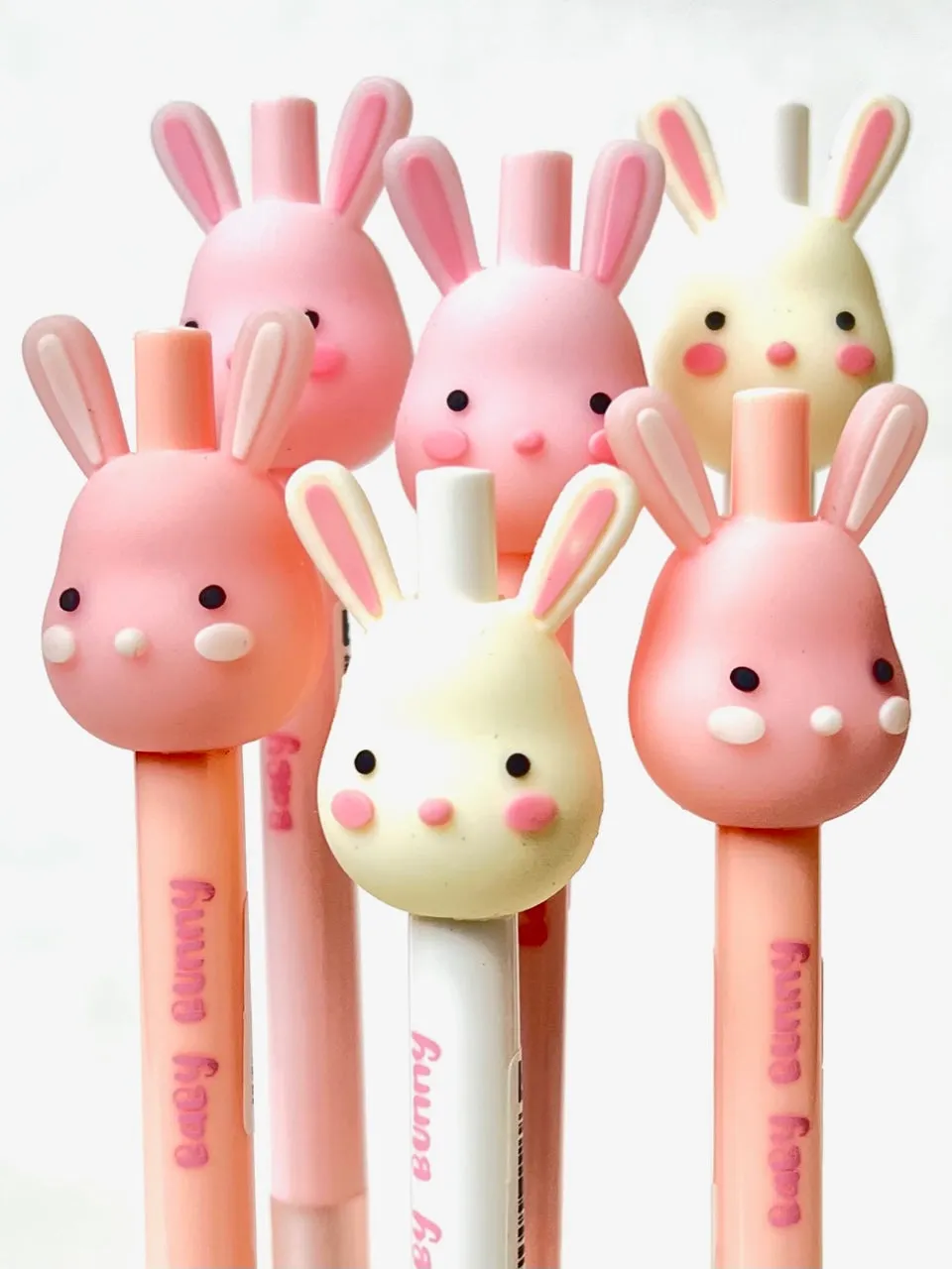 224832 BUNNY RABBIT RETRACTABLE GEL PEN-31