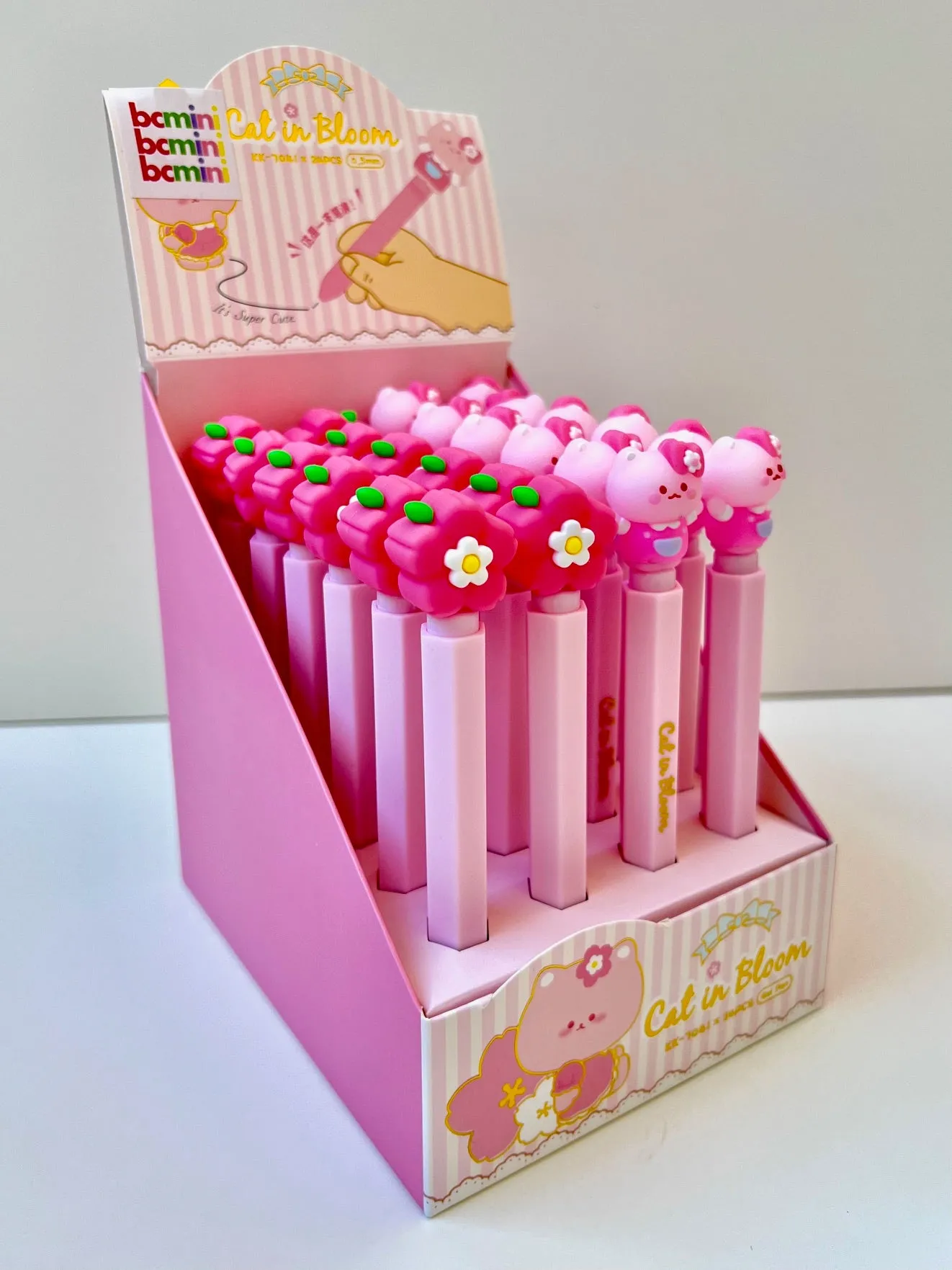 226272 SAKURA CAT GEL PEN-18