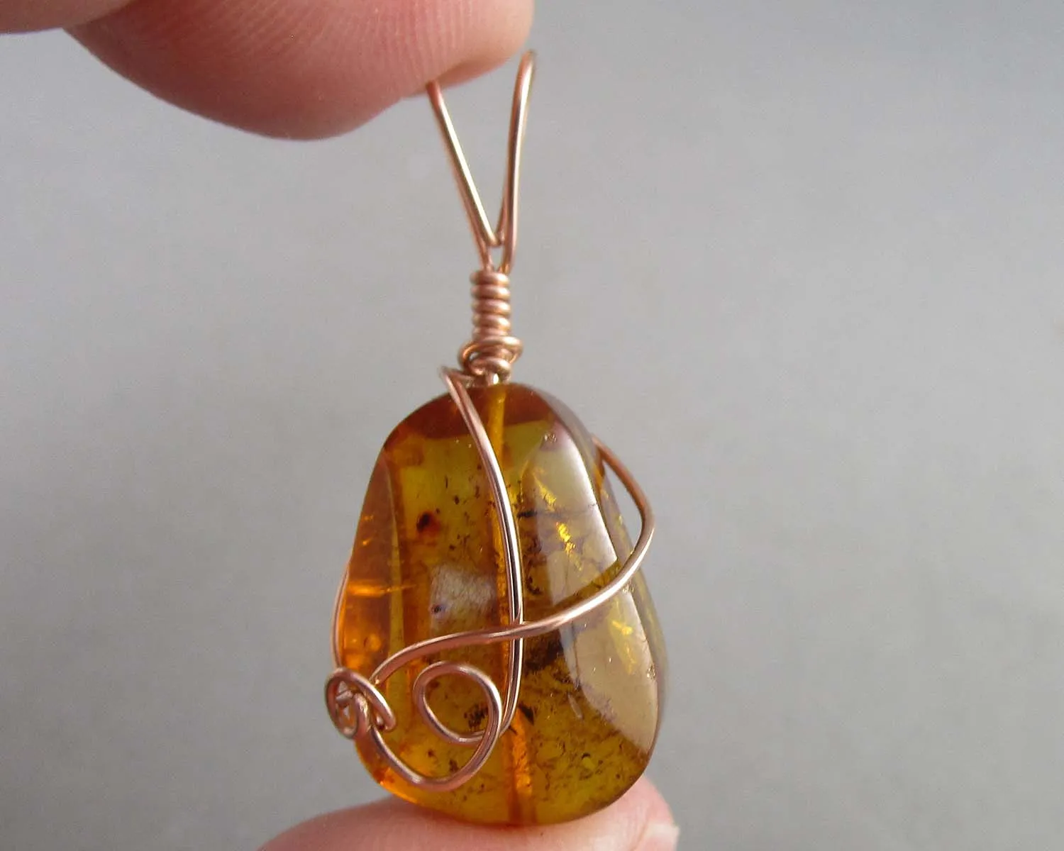 Amber Pendant (14KGF) B028-2