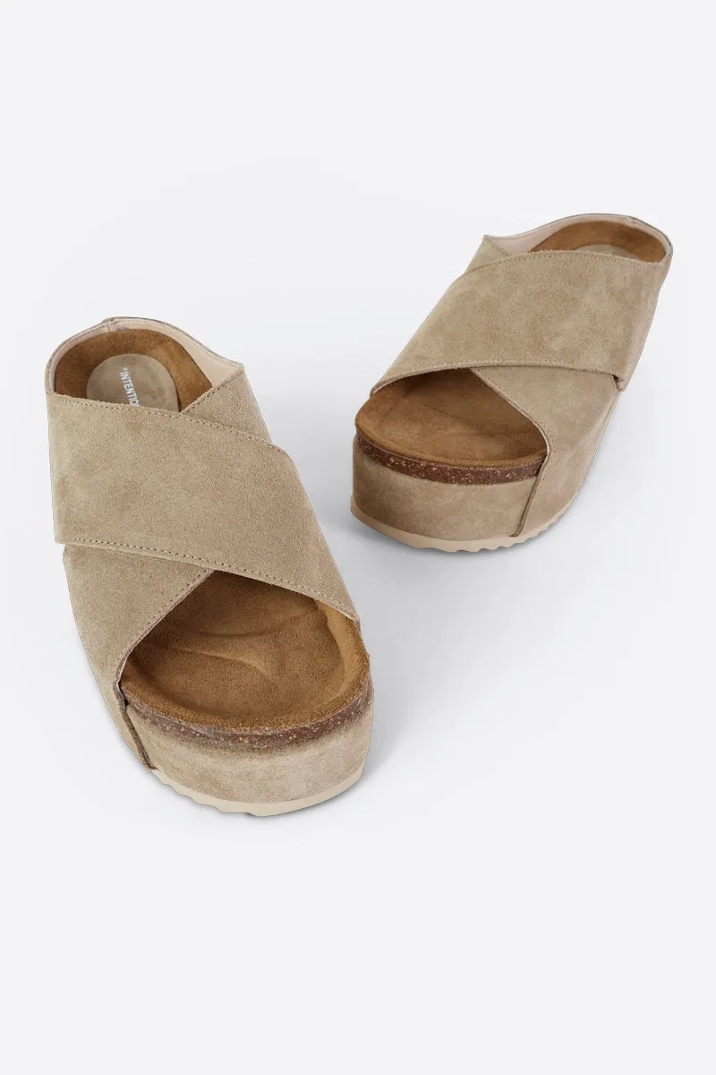 CANBERRA NATURAL SOLE FLATFORM SANDAL