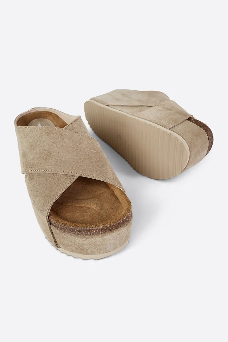 CANBERRA NATURAL SOLE FLATFORM SANDAL