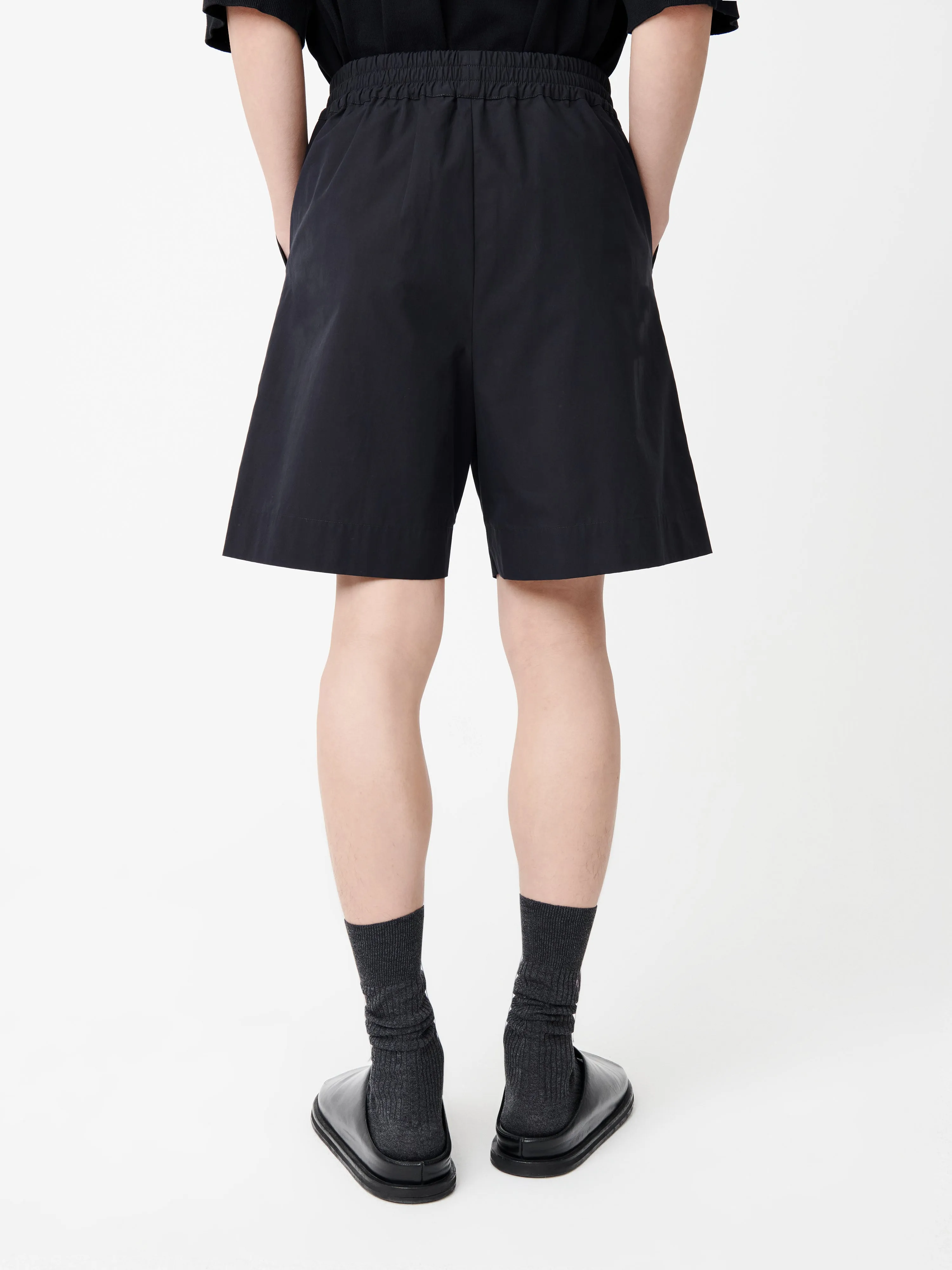 Ford Shorts in Darkest Navy