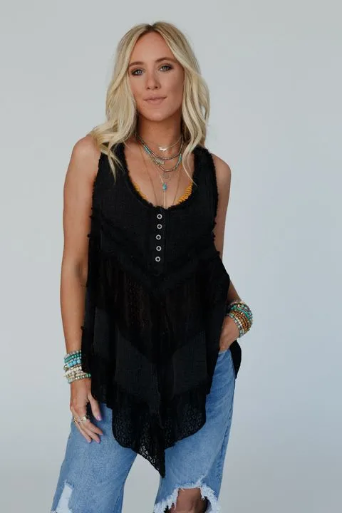 Melbourne Sleeveless Lace Top - Black