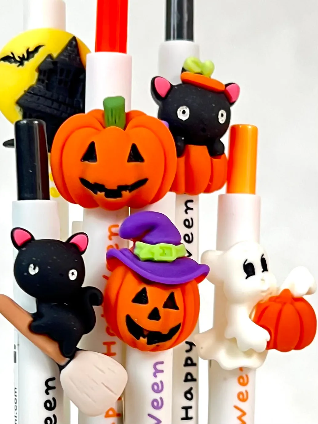 X 22535 HALLOWEEN RETRACTABLE GEL PEN-DISCONTINUED